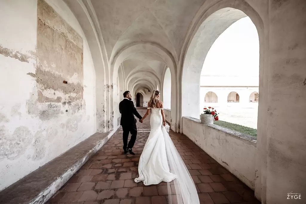 daiva egidijus tytuvenai cadilac laura zyge photography lietuva 16 Wedding photographer Laura Žygė