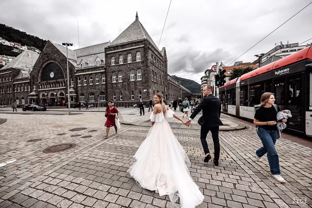 dovile arnas norway bergen vestuviu fotografe laura zyge photography 11 Wedding photographer Laura Žygė