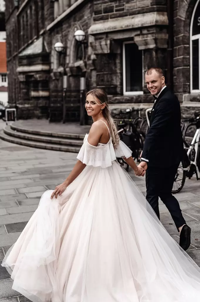 dovile arnas norway bergen vestuviu fotografe laura zyge photography 12 Wedding photographer Laura Žygė
