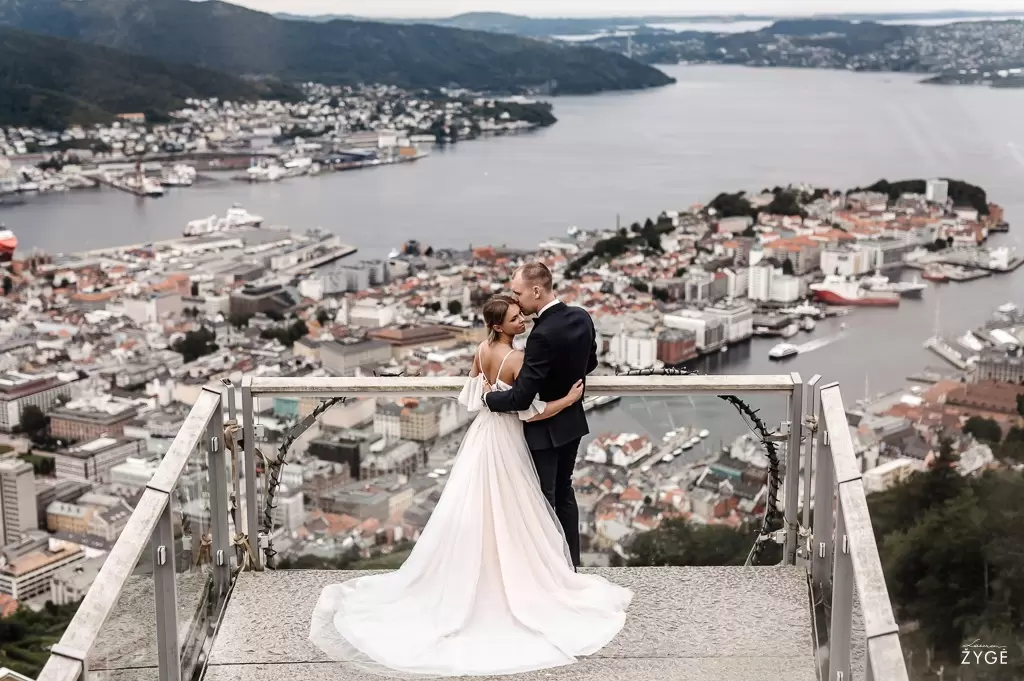dovile arnas norway bergen vestuviu fotografe laura zyge photography 20 Wedding photographer Laura Žygė