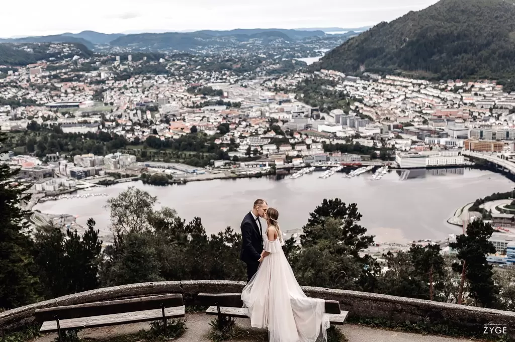 dovile arnas norway bergen vestuviu fotografe laura zyge photography 31 Wedding photographer Laura Žygė