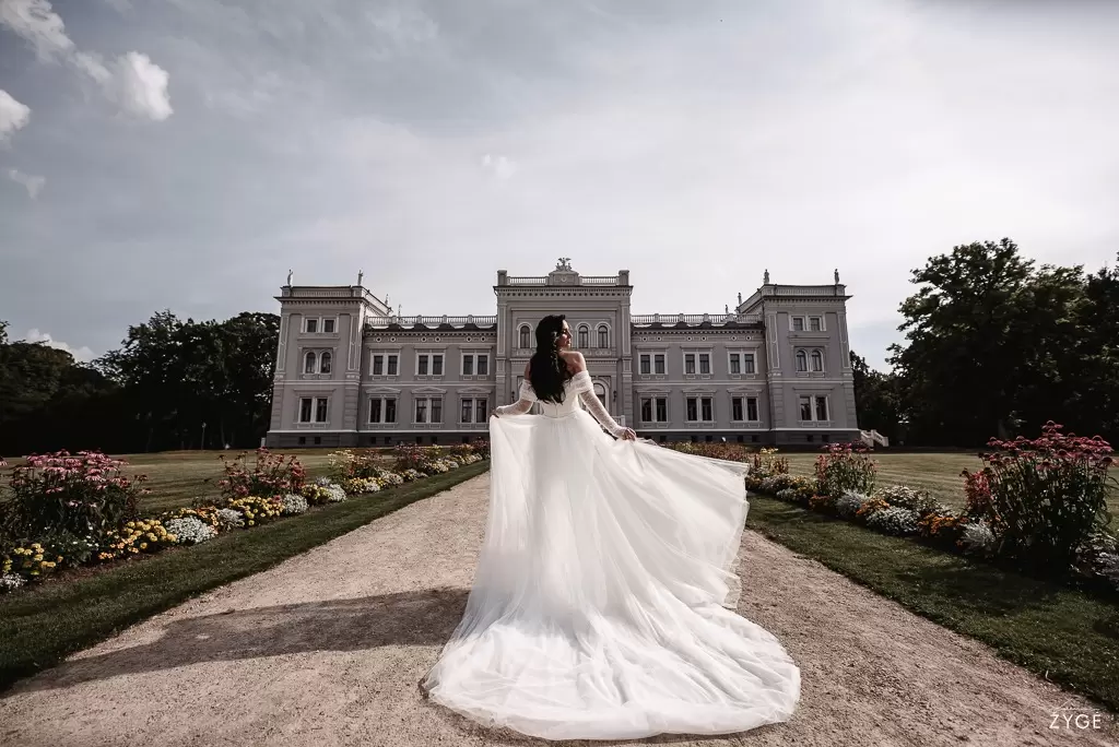 toma gabrielius vila vallery telsiai fotografe laura zyge photography 43 Wedding photographer Laura Žygė