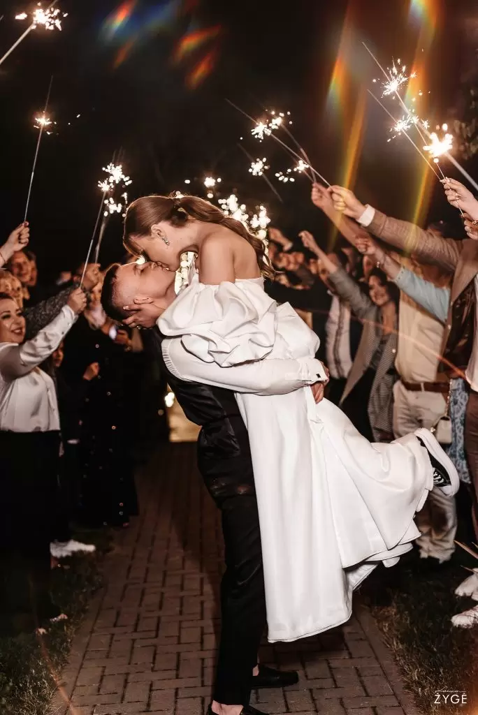SV anonsas 15 Wedding photographer Laura Žygė