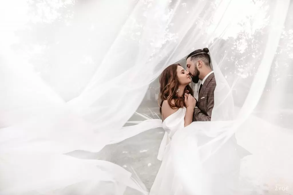 LR anonsas 8 Wedding photographer Laura Žygė