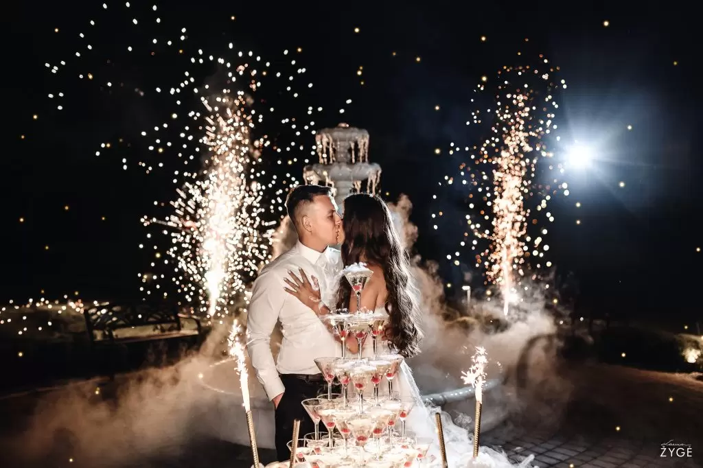 SA anonsas 15 Wedding photographer Laura Žygė